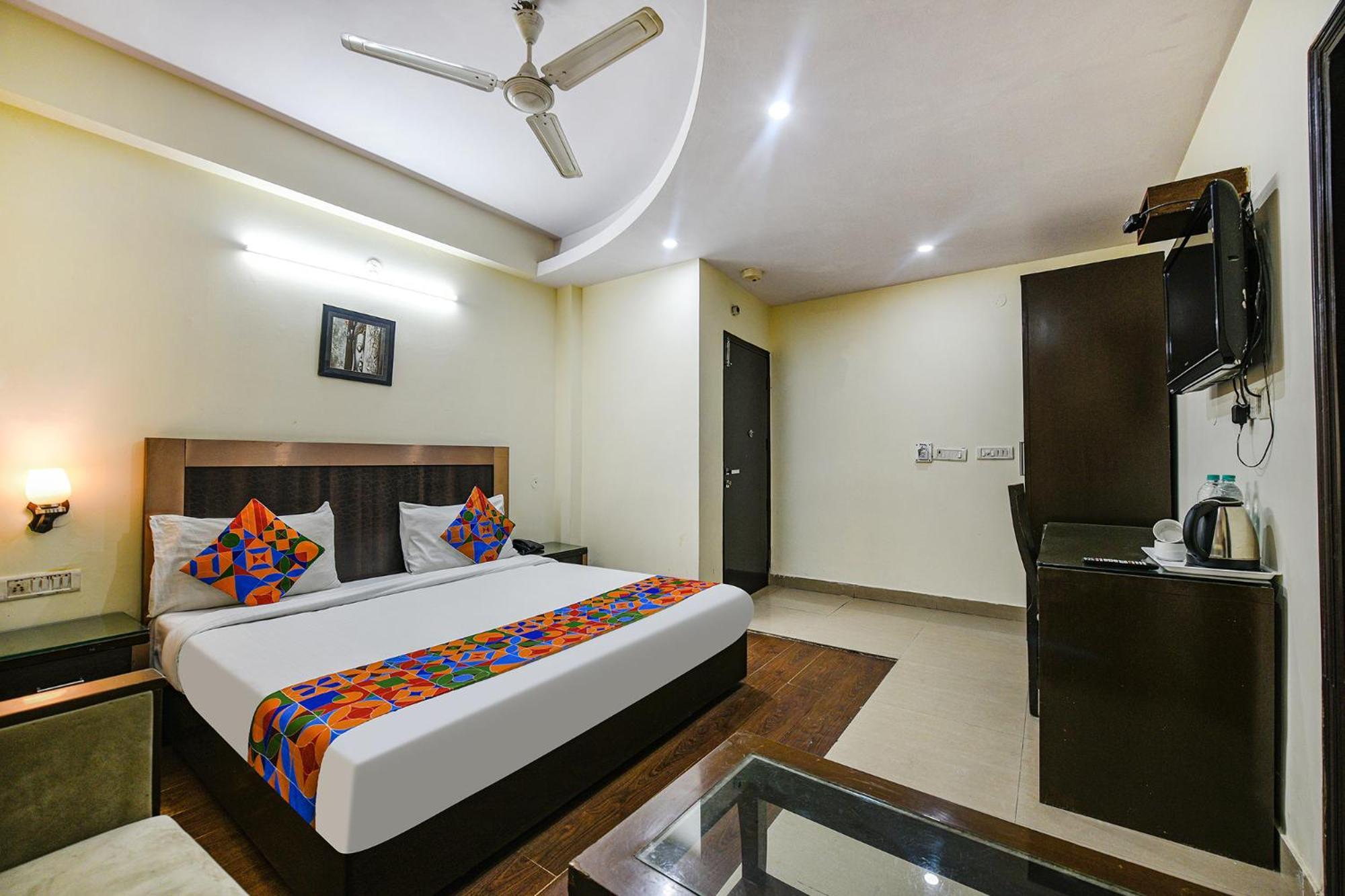 Fabhotel Swiss International - Nr Patel Nagar Metro