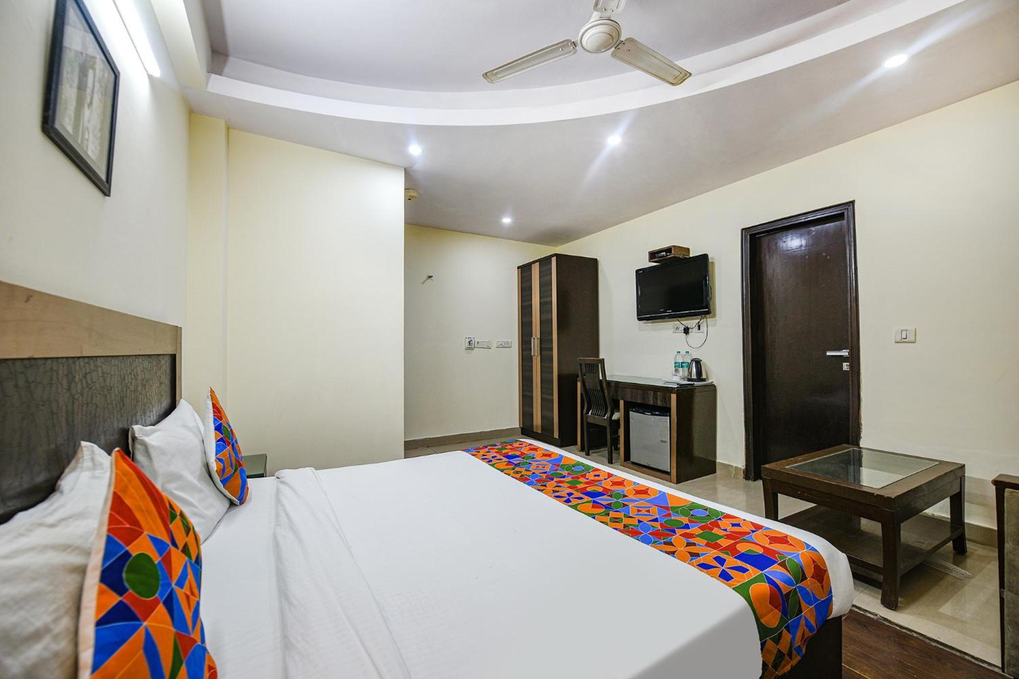 Fabhotel Swiss International - Nr Patel Nagar Metro Hotel New Delhi