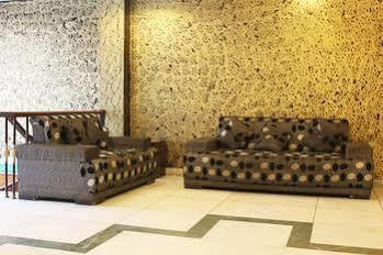 Fabhotel Swiss International - Nr Patel Nagar Metro Hotel